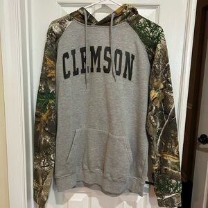 Colosseum Clemson Green and Camouflage Colosseum Men's Hoodie small